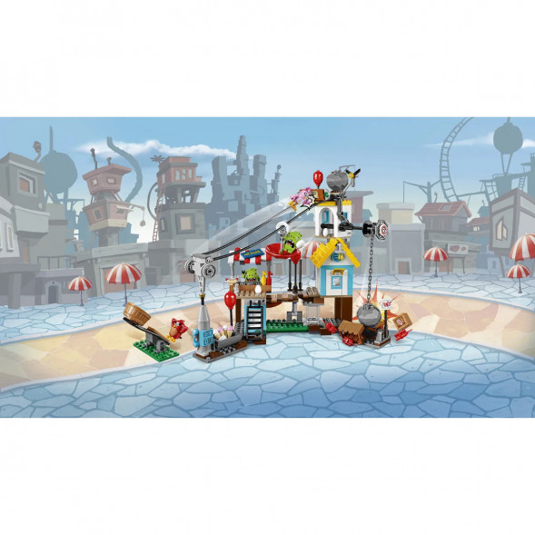 Конструктор LEGO Angry Birds 75824 Разгром Свинограда в Калининграде