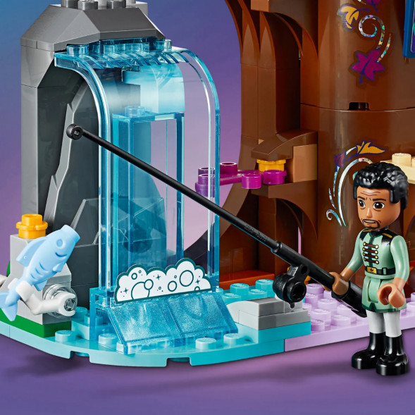 Конструктор LEGO Disney Frozen 41164 Заколдованный домик на дереве в Калининграде